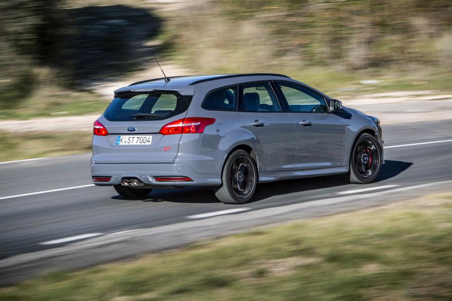  Ford Focus ST Turnier 2014 года  (фото 9 из 18)